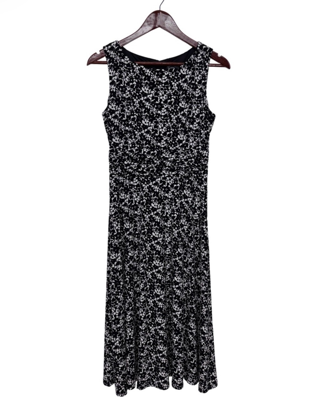 Jessica Howard Black & White Floral Sleeveless Crewneck Midi Dress Size 6